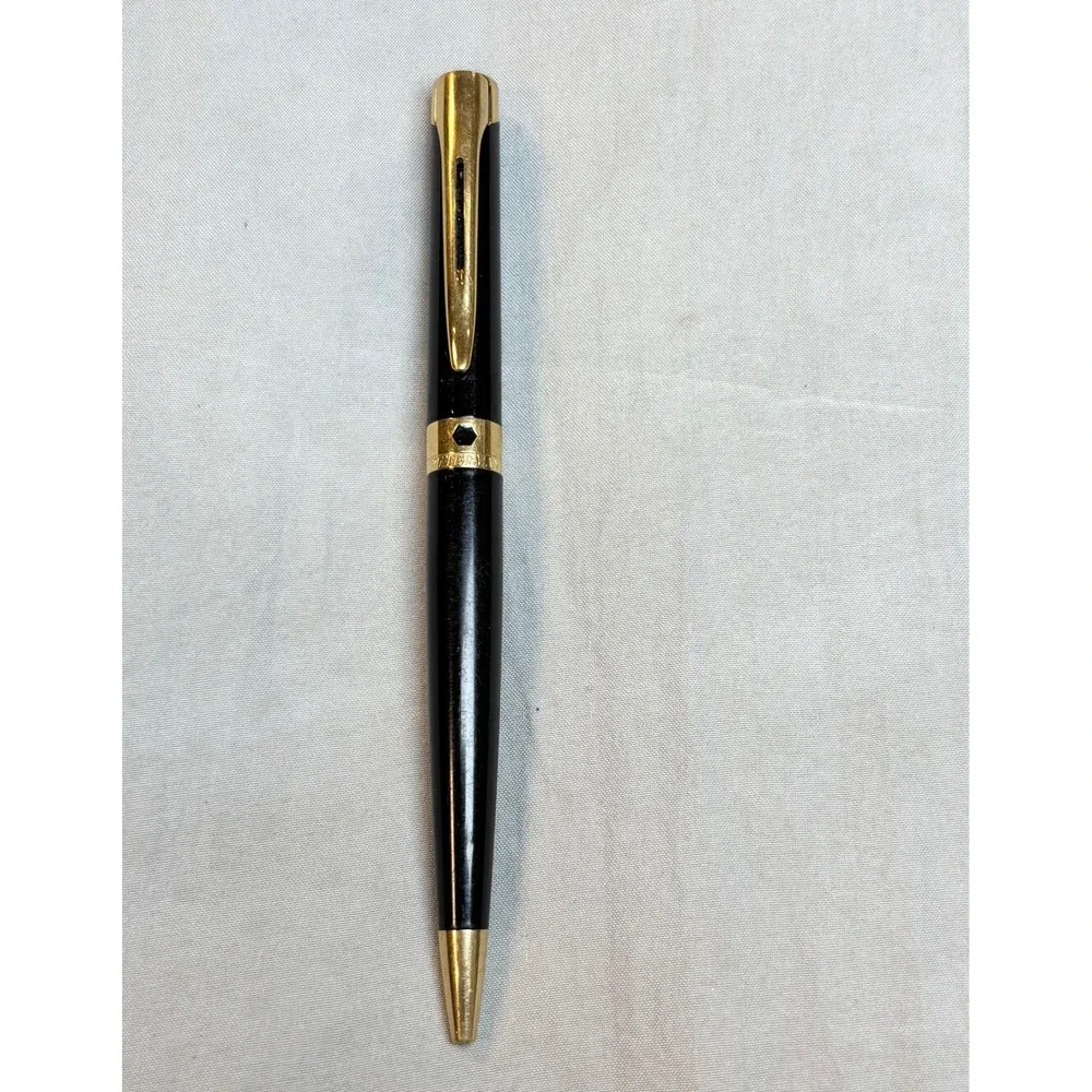 Waterman Paris L'Etalon ballpoint pen in black lacquer Gold Trim blue ink